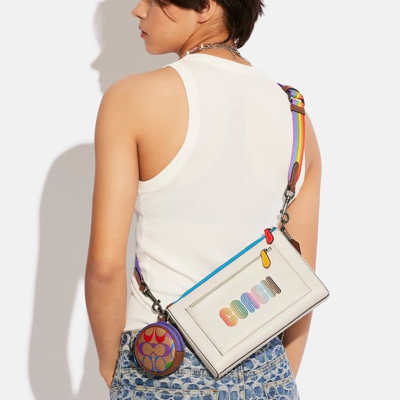 🌈 Coach Holden Crossbody With Rainbow Coin Case *Special Edition* ❤️ - Picture 3 of 14
